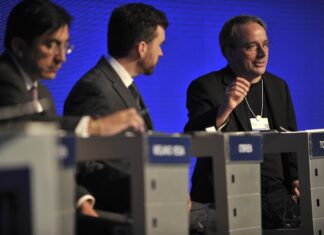 Could Linux Inventor Linus Torvalds Be The Founder of Bitcoin?