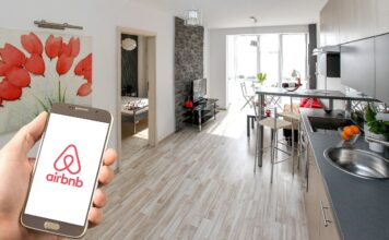 Airbnb Plans To Support 100,000 Ukrainian Refugees With Free Housing