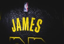 Crypto.com Airdrops “The Moment of Truth” (NFT) Collection Featuring LeBron James