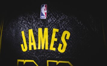 Crypto.com Airdrops “The Moment of Truth” (NFT) Collection Featuring LeBron James